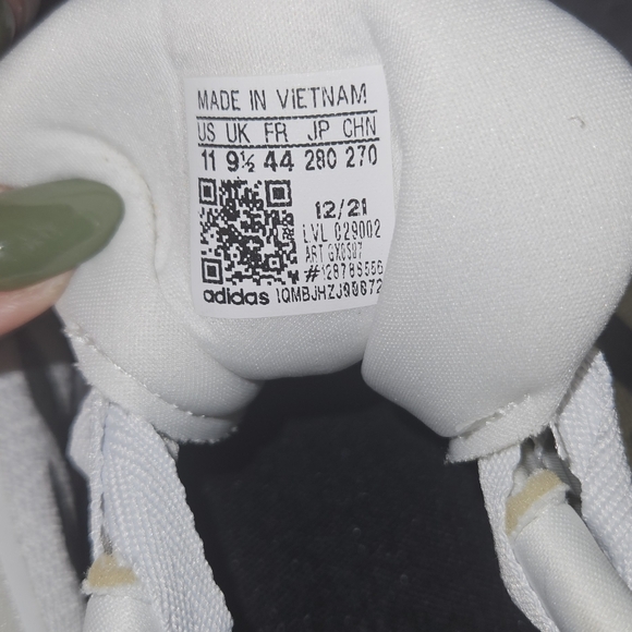 Adidas Edge size 11 women's - Picture 2 of 4